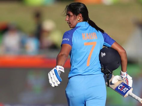 FirstSportz Indian skipper Harmanpreet Kaur’s outbursts in the 3rd ODI between India and Bangladesh have landed her in trouble as she was fined 75% of her match fees and also received a two-match ban following 3 demerit points for her misconduct. The BCCI did not appeal against the two-match ban that the ICC imposed on Kaur. […] The post Harmanpreet Kaur in hot waters, to be questioned by Roger Bunny and VVS Laxman for misconduct appeared first on FirstSportz. Vvs Laxman, Harmanpreet Kaur, Cricket Player, Indian Cricket, Womens Football, Cricket Team, Cricket News, Tennis Players, In Hot