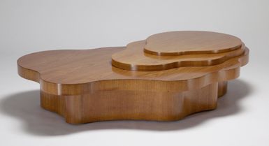 Organic coffee table by Terence Harold Robsjohn-Gibbings Robsjohn Gibbings, Modern Classic Furniture, Cabinet Medical, Interior Design Your Home, Room Partition Designs, Partition Design, Indian Home Decor, New Living Room, Dream Decor