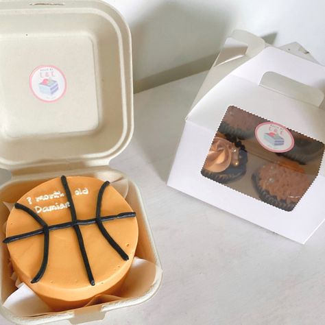 Bento Cake Basketball Design, Bento Cake With Cupcakes, Cake Basketball, Milestone Ideas, Lunchbox Cake, Cake With Cupcakes, Cake Basket, Story Filters, Cake For Boyfriend