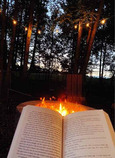 #reading #fire #firepits #books Backyard Campfire Aesthetic, Reading By The Fire, Summer Campfire Aesthetic, Bon Fire Aesthetics, Kristina Aesthetic, Fire Pit Aesthetic, Naina Yjhd, Happy Activities, Campfire Aesthetic