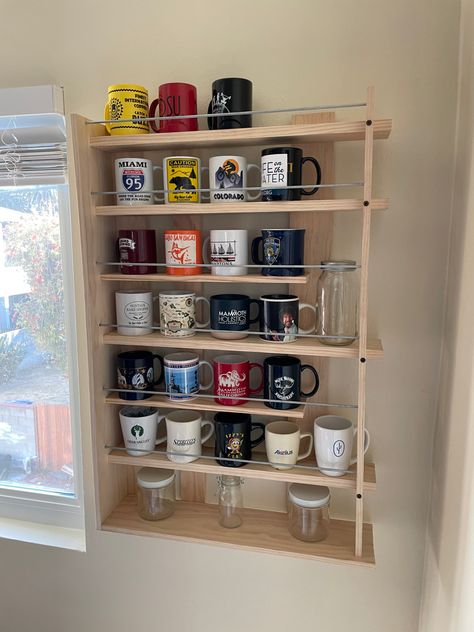 Diy Mug Rack, Mug Rack Wall, Coffee Mug Wall Rack, Mug Organizer, Coffee Cup Storage, Tea Organizer, Coffee Cups Diy, Mug Storage, Tea Organization