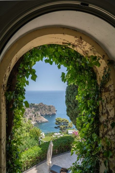 Romantic travel destinations Sage Green Italy Aesthetic, Taormina Sicily Aesthetic, Old Italy Aestethic, South Italy Aesthetic, Southern Italy Aesthetic, Luxury Travel Aesthetic, Italy Taormina, Places To Go In Italy, Sicily Italy Aesthetic