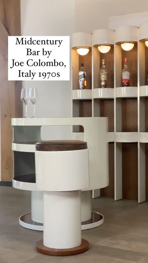 vintageboutiqueabcoude on Instagram: Midcentury bar by Joe Colombo, Italy 1960s 🤍🤎🤍 We are in love with this space age dream!! Have a drink and chat with your friends or date… Space Age Bar Cart, Dramatic Powder Room, Space Age Interior, Midcentury Bar, Joe Colombo, Arched Doors, Soho House, New Traditional, Futurism