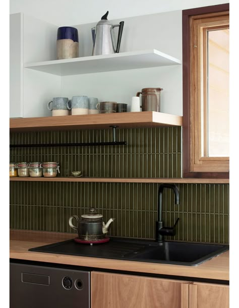 A Sensitive Reworking Of An 1872 Country Cottage Dark Green Kitchen Tiles, Organize Kitchen, Kitchens Ideas, Kitchen Renovations, Remodeling Kitchen, Top Kitchen, Remodel Kitchen, Hill House, Kitchen Trends