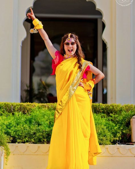 Haldi is the most colorful ceremony at an Indian wedding #spyne #weddingphotography #haldi #haldiceremony #haldiphotography #haldibride #bride #indianbride #indianbridalfashion #bridaldreses #bridaldress #indianweddingphotography Haldi Poses For Bride, Haldi Poses, Saree Inspiration, Haldi Ceremony Outfit, Haldi Outfits, Bride Photos Poses, Indian Wedding Photography Couples, Bridal Photography Poses, Indian Bridal Photos