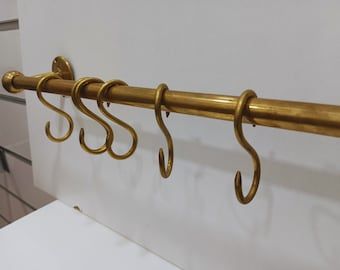 Brass Rod Kitchen, Hanging Spice Rack, Kitchen Utensil Rack, Tack Rooms, Copper Kitchen Utensils, Rustic Ceiling, Brass Hooks, Brass Bar, Brass Kitchen