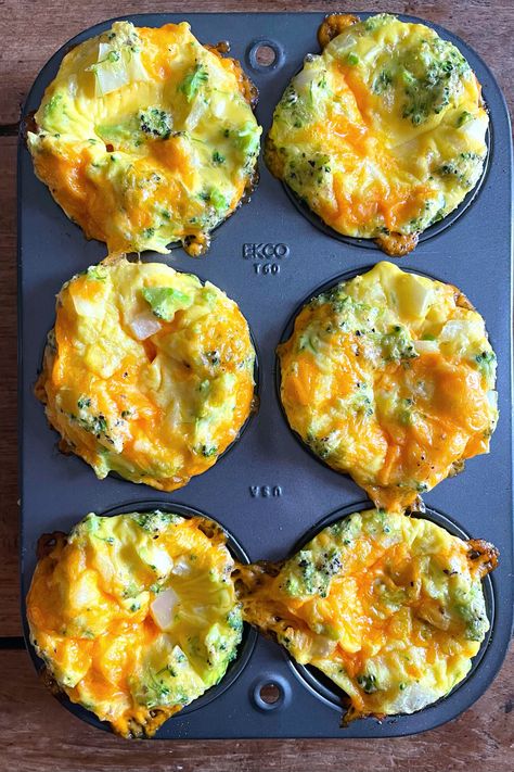 A quick and easy savoury breakfast packed with energy-boosting protein and veggies. With delicious melty, cheesy goodness in every bite, everything about them is super good. Baked until light and fluffy, completely customizable and great for meal prep, too. | #eggmuffins #eggbites #minifrittatas #broccoli #cheddar #healthybreakfast #veggiesforbreakfast #easybreakfastideas #eggrecipes #bakedeggs Broccoli Cheddar Egg Muffins, Cheddar Egg Muffins, Savoury Breakfast, Banana Oat Muffins, Avocado Toast Egg, Breakfast Casseroles, Protein Muffins, Egg Muffins, Egg Bites