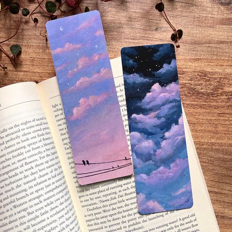 Enjoy this double sided bookmark of pink skies and pastel clouds! These bookmarks measure 2x6". They come with rounded corners for easy handling.  These stunning bookmarks are printed on sturdy 24pt Cardstock (Ultra Premium). Choose between one with a Gold tassel or one without  Shipped via USPS First Class Mail. Prints are sent 3-5 days following payment and shipped in a protective cardboard mailer. Please see shipping policies for current mailing time. For Domestic orders, you can expect less Bookmark Art Ideas, Sunset Bookmark, Sky Bookmark, Bookmarks Pink, Bookmarks Aesthetic, Pink Bookmark, Handmade Bookmarks Diy, Star Bookmark, Pink Skies