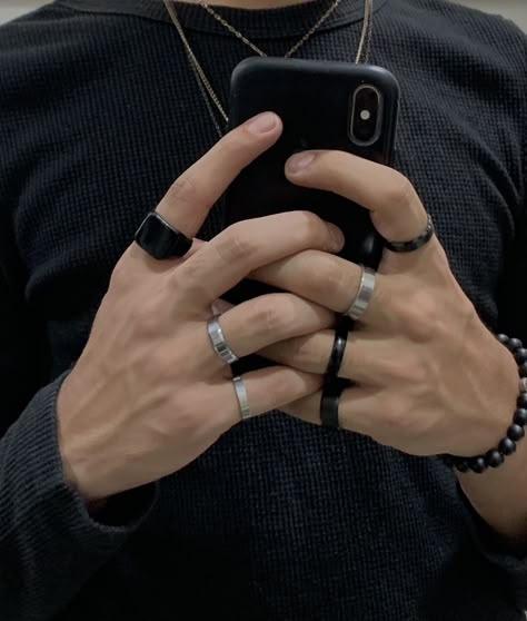 Outfits With Rings Men, Guys With Rings Aesthetic, Black Man Rings Aesthetic, Guys Hands With Rings, Attractive Hands Men With Rings, Hands With Rings Aesthetic Men, Emo Jewelry Men, Nice Hands Men, Male Rings Aesthetic