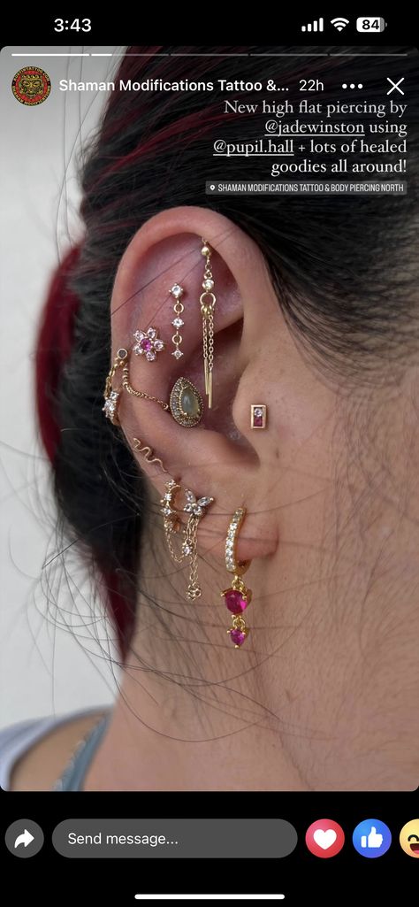 Colorful Ear Stack, Ear Curation Gold, Earring Placement Ideas, Peircings Earring Ideas, Ear Curation Ideas, Ear Mapping, Piercing Curation, Ear Curation, Piercing Inspo