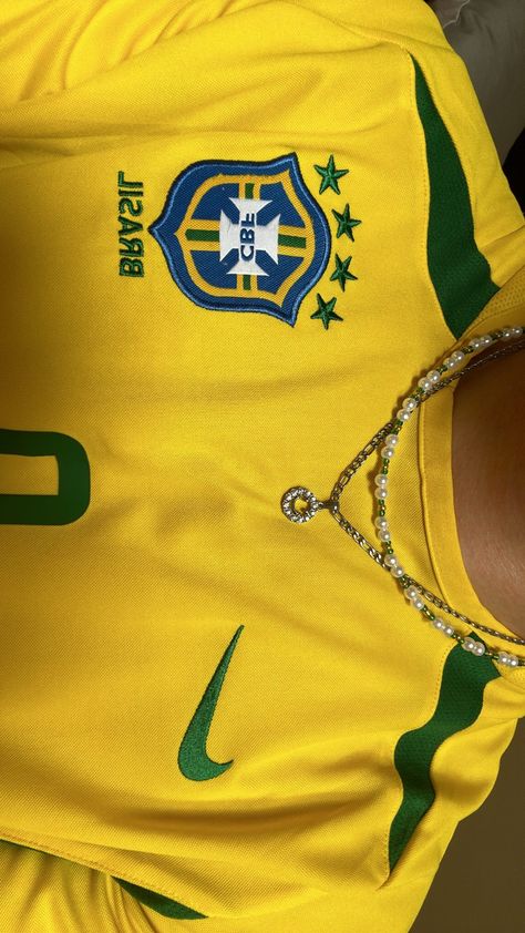 Retro vintage green and yellow brazil jersey with matching necklaces Brazil Vintage Shirt, Brazil Retro Jersey, Brazil Jersey Outfit Men, Brazil Jersey Outfit, Brazil Football Jersey, Brazil Clothing, Vintage Brazil, Brazil Top, Brazil Jersey