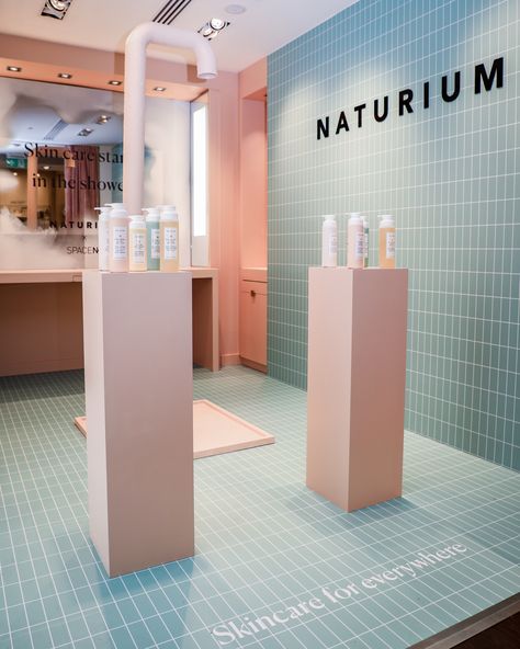 Skincare Pop Up Store, Skincare Booth Design, Skincare Booth, Skincare Event, Brand Activation Ideas, Event Booth Design, Power Shower, Event Booth, Shower Filter