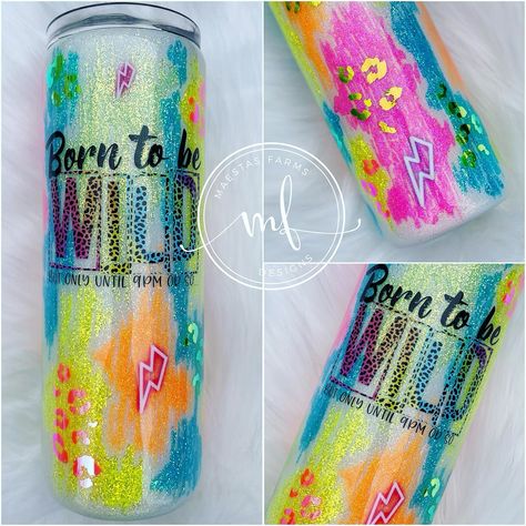 Zipper Tumbler, Tumbler Cups Personalized, Epoxy Projects, Epoxy Tumblers, Cup Ideas, Farm Design, Tumbler Ideas, Glitter Cups, Vinyl Ideas