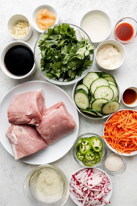 Banh Mi Slow Cooker Rice Bowls Dinner Rice Bowls, Bahn Mi Bowl, Banh Mi Bowl, Banh Mi Recipe, Slow Cooker Rice, Lean Pork, Rice Dinner, Hard Cooked Eggs, Shredded Pork