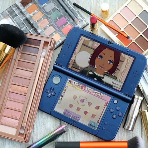 3ds Games Aesthetic, Pink 3ds, Nintendo Aesthetic, Fortnite Cosplay, 3ds Games, 2ds Xl, Video Game Magazines, Nintendo 3ds Games, Abstract Phone Case