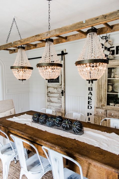 Farmhouse dining room makeover - Crystal chandelier update. Ladder Light Fixture, Old Ladder Ideas, Shabby Chic Lighting, Farmhouse Dining Room Lighting, Shabby Chic Dining Room, Inspiration Crafts, Farmhouse Dining Rooms Decor, Modern Farmhouse Dining Room, Dream Ideas