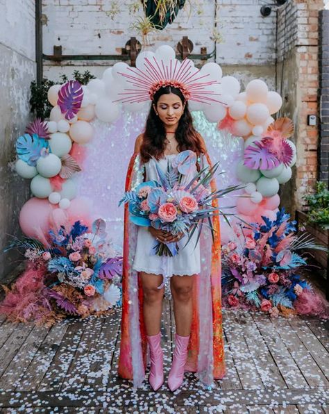 Pastel Wedding Theme, Foto Top, Balloon Installation, Rock My Wedding, Theme Color, Pastel Wedding, Festival Vibes, Deco Table, Alternative Wedding