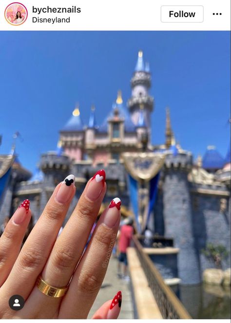 Disneyland Nails 🐭❤️✨ Magic Kingdom Nail Ideas, Disney Nails Valentines, Classy Disney Nails Acrylic, Disney Color Nails, Disney Universal Nails, Disney Valentine Nails, Valentine Disney Nails, Disney Nails Almond Shape, Disney Gel Nail Designs