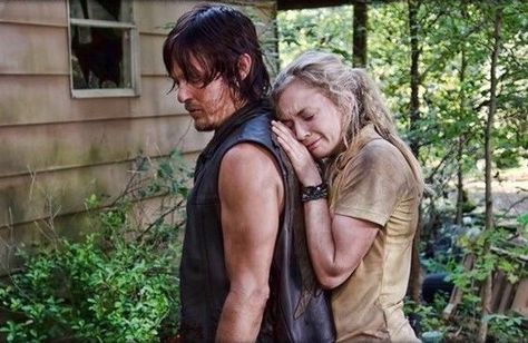 Daryl And Beth, Daryl Beth, Beth Greene, Emily Kinney, Walking Dead Daryl, Cute Date Ideas, Some Thoughts, Celebrity Photo, Daryl Dixon