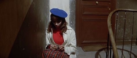 Follow my blog with bloglovin    Une Femme Est Une Femme  is a French film from 1961 directed by Jean-Luc Goddard. Angela, a stripper who wa... Karina Fashion, French New Wave, Anna Karina, Jean Luc Godard, French Cinema, French Films, Film Inspiration, Debbie Harry, Shoot Film