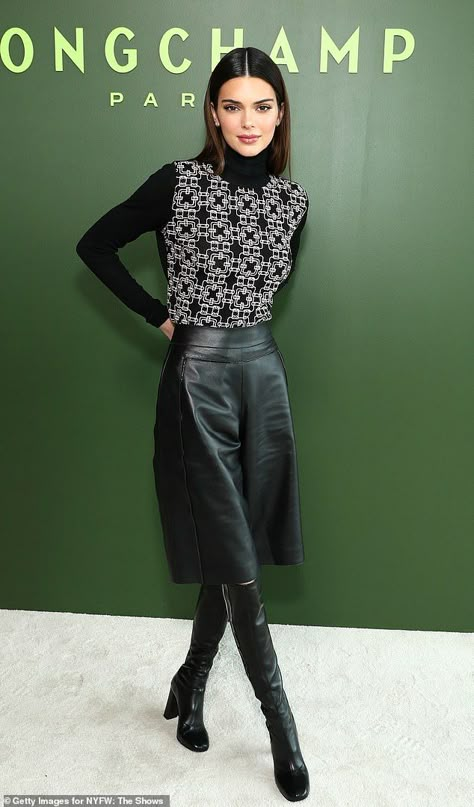 Leather Culottes, Patterned Sweater, Crisp Autumn, Trendy Outfit Ideas, Cooler Look, Luxury Women Fashion, Victoria Secrets, Kendall Jenner Style, Trendy Outfit