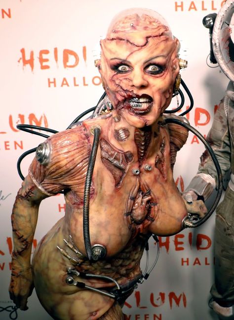 Heidi Klum's 2019 Halloween Costume Pictures Heidi Klum Halloween Costumes, Heidi Klum Halloween, Heidi Klum Halloween Costume, Native American Humor, Theme Costumes, Alien Halloween Costume, Halloween Costumes Pictures, Most Creative Halloween Costumes, Scare Crow