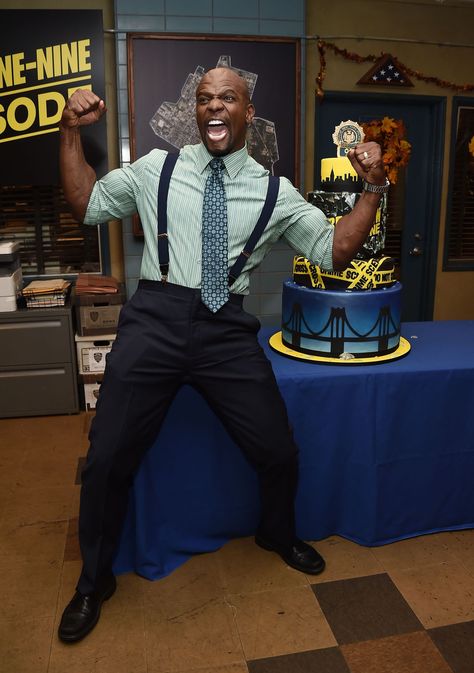 Damn, We're Going to Miss Terry Crews on 'Brooklyn Nine-Nine' Brooklyn Nine Nine Characters, Brooklyn Nine Nine Movie Poster, Terry Jeffords, Male Teacher Outfits, Work Values, Brooklyn Nine Nine I Want It That Way, Tdi Characters, Terry B99 Memes, Chelsea Peretti