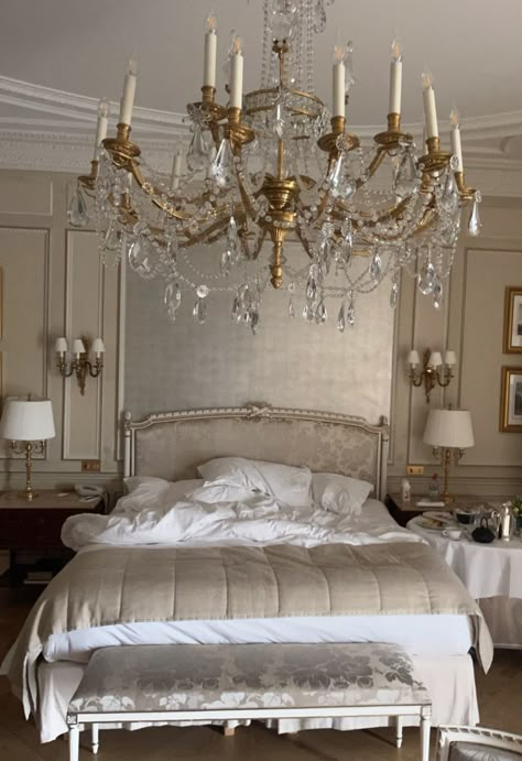 Parisian Bedroom, Princess Room Decor, Visual Gallery, Princess Bedroom, Ceiling Detail, Bedroom Goals, Dream Room Inspiration, Room Makeover Bedroom, Dream House Interior