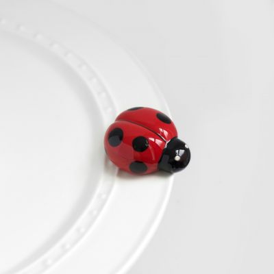 Lil' Ladybug Mini - Nora Fleming $11.88 Clay Date, Clay Art Ideas, Nora Fleming Minis, Nora Fleming, Clay Idea, Clay Magnets, Diy Air Dry Clay, Air Dry Clay Projects, Air Clay