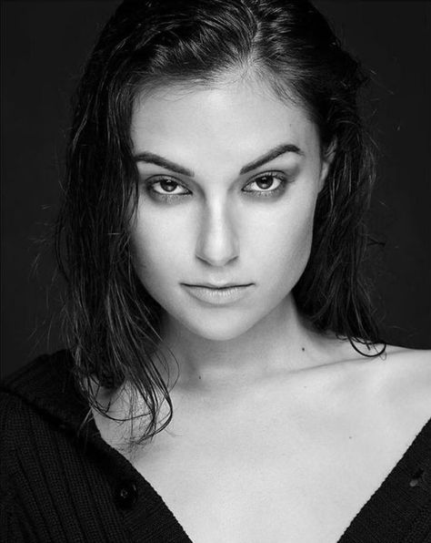 Sasha Grey Tarot Arcana, Cinema Magazine, Gray Eyes, Eminem, Dark Hair, Makeup Inspiration, Pretty Woman, Beautiful People, Makeup Looks