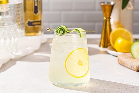 The White Linen cocktail is a crisp and refreshing gin cocktail! With St Germain elderflower liqueur, lemon juice, and fresh cucumber, this tasty recipe is perfect for summer. Elegant enough for a garden party, but simple enough to enjoy at home on a lazy summer afternoon. This is such a good poolside drink, but it would also go so well as a wedding signature cocktail. Cheers! White Linen Cocktail, Signature Cocktails Wedding, Fresh Cucumber, Gin Cocktail, Summer Afternoon, Summer Elegant, St Germain, Tasty Recipe, Gin Cocktails