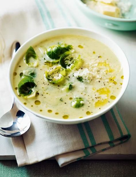 Brussels sprout and cheddar soup http://www.sainsburysmagazine.co.uk/recipes/starters/veggie/item/brussels-sprout-and-cheddar-soup Brussel Sprout Soup, Sprout Soup, Brussels Sprout, Sprout Recipes, Brussels Sprouts Recipe, Cheddar Soup, Spring Vegetables, Bowl Of Soup, Meatless Monday