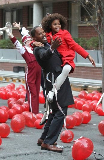 Annie (The Movie) Quvenzhane Wallis, Annie 2014, Annie Movie, Drama Classroom, Annie Costume, Annie Jr, Quvenzhané Wallis, Annie Musical, Movies 2014