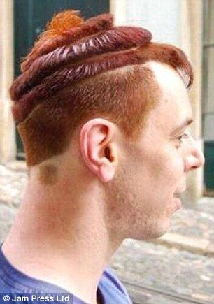 Throwing shapes: An ice cream swirl-inspired cut Hair Jokes, Haircut Fails, Hair Fails, Style Salon, Funny Photoshop, Bad Haircut, Salon Style, Hair Pictures, Bad Hair Day