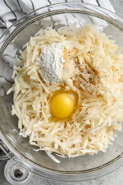 How To Make Homemade Shredded Hashbrowns, How To Cook Shredded Hashbrowns, Baked Shredded Hashbrowns, Quick And Easy Hashbrown Recipes, How To Make Shredded Potatoes, How To Make Shredded Hashbrowns, General Conference Recipes, Oven Hashbrowns Homemade, Recipes With Shredded Potatoes