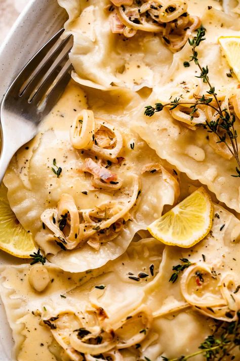 Shrimp And Crab Ravioli Sauce Recipes, Cream Sauce For Lobster Ravioli, Ravioli With Cream Sauce, Homemade Lobster Ravioli, Sauce For Lobster Ravioli, Lobster Ravioli Recipe, Sauce For Lobster, Seafood Ravioli, Lobster Ravioli Sauce