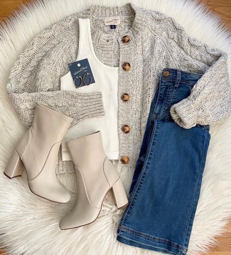 Target Outfits, Have A Great Night, Target Clothes, Fashion Diva, Brown Outfit, Trendy Fall Outfits, Casual Chic Outfit, Casual Work Outfits, Great Night