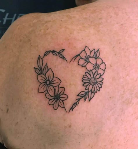 Mom Tattoos For Daughter Unique Shoulder, Heart Shaped Sunflower Tattoo, Heart With Daisy Tattoo, Daisy Heart Tattoo, Sunflower Heart Tattoo, Heart Shaped Tattoos, Top Of Foot Tattoos For Women, Floral Heart Tattoo Design, Heart Tattoo With Flowers