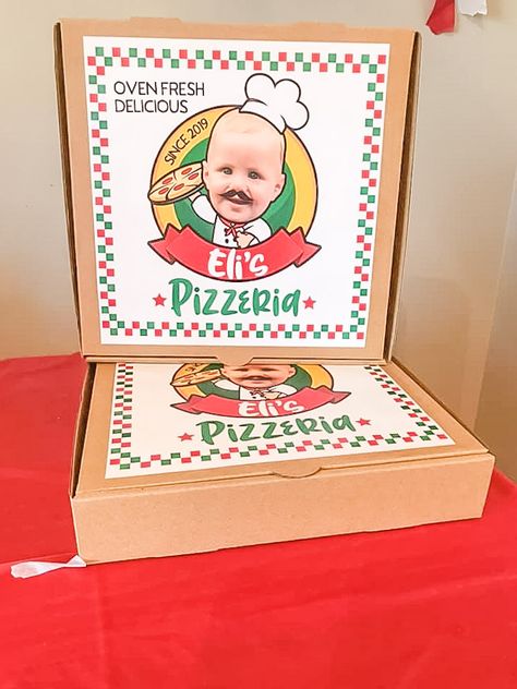 Italian Pizza Party, Wedding Party Food, Pizza Party Themes, Dzimšanas Diena, Pizza Birthday Party, Food Favors, Pizza Party Birthday, Baby Pizza, Birthday Pizza