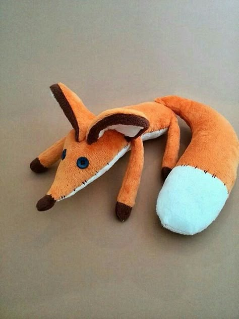 Fox Plushie, Fox Toys, Fox Games, Animals Baby Shower, Cute Sewing Projects, Sewing Stuffed Animals, Animal Baby Shower, Plush Pattern, The Little Prince