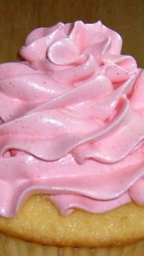 Jello Frosting Recipe, Jello Frosting, Mousse Dolce, Pig In Mud, Homemade Frosting, Icing Frosting, Pink Icing, Jello Recipes, Cake Fillings