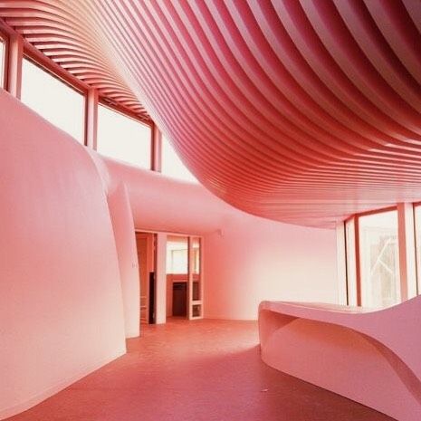 Wavy 〰️ #beyondthebeige Pink Inspiration, Colour Pop, Kelly Wearstler, Pink Interior, Everything Pink, Commercial Design, Space Design, Pink Aesthetic, Interior Spaces