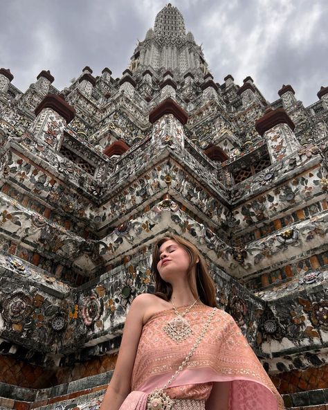 sawadee ka Bangkok💕 #bangkok #bangkokthailand #thai #thailand #aesthethics #thaiprincess #wataruntemple #watarun #travelwithme #travel… | Instagram Bangkok Photo Ideas, Bangkok Thailand Aesthetic, Thailand Photoshoot, Bangkok Aesthetic, Temple Outfit, Thailand Travel Clothes, Bangkok Outfit, Bangkok Photos, Bangkok Trip