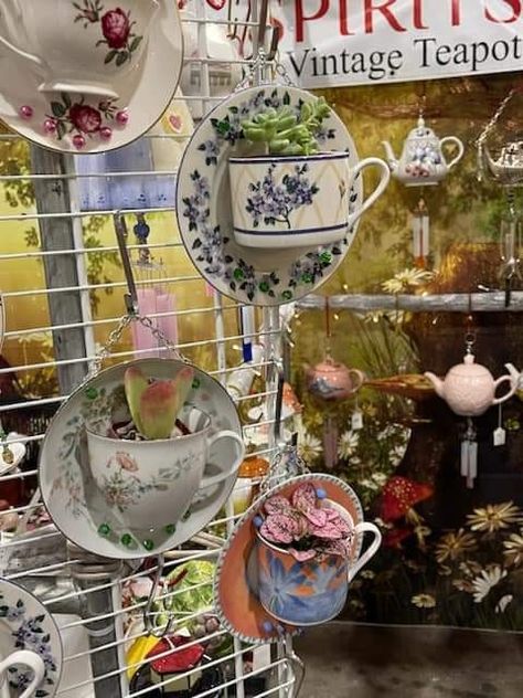 Upcycled China, Tea Cup And Saucer Crafts, Repurposed Glassware, Repurpose Tea Cups And Saucers, Tea Cup Upcycle Ideas, What To Do With Old Tea Cups And Saucers, Tea Cup Crafts, Old Teacups Upcycle, Diy Teacup Chandelier