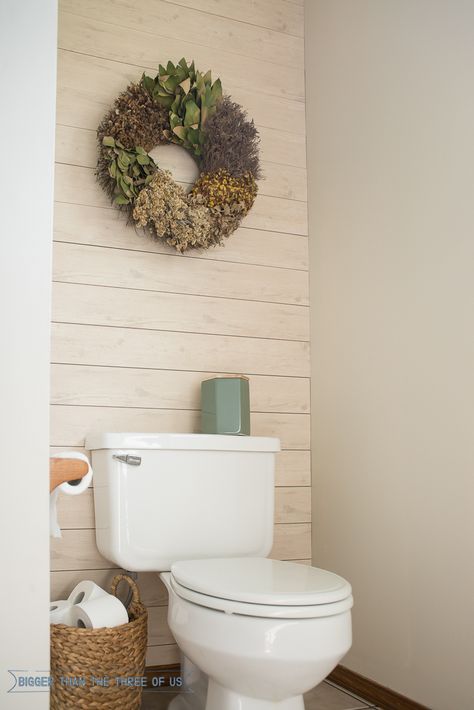 How to Install a Plank Wall In just a few hours!! Shiplap Behind Toilet, Dining Room Shiplap, Water Closet Ideas, Secret Room Decor, Diy Shiplap Fireplace, Behind Toilet, Restroom Ideas, Shiplap Wood, Restroom Renovation