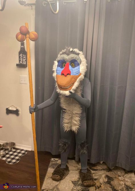 Rafiki Stick Diy, Baboon Costume Diy, Diy Lion King Costumes, Rafiki Costume Diy, Rafiki Lion King Costume, Baboon Costume, Pumba Costume, Lion King Costumes Diy, Lion King Costumes