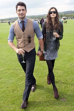 I really like that outfit. I kinda think the vest is a little too formal, but it may be appropriate for the situation. Vertical Striped Dress, Black Pants Outfit, Wool Waistcoat, Waistcoat Dress, David Gandy, Neue Outfits, Sharp Dressed Man, Fashion Couple, Gentleman Style