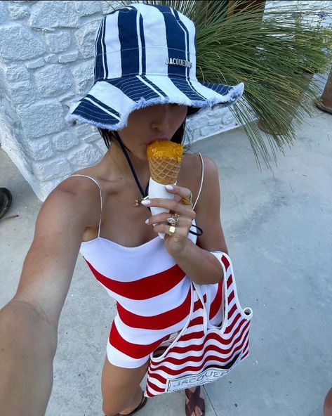 Audrey Peters, Fav Outfit, Fashion Outfits Dresses, Beach Looks, Pocket Full Of Sunshine, Summer Styling, Hot Beach, Outfits Dresses, Striped Swimsuit