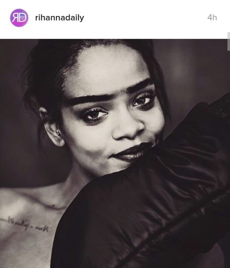 RIHANNA Rihanna Anti, Female Goat, Rihanna Riri, Youtube Content, Paolo Roversi, Instagram Widget, Calvin Harris, Rihanna Fenty, Lady Gaga