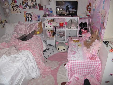 Kawaii Room Ideas, Kawaii Bedroom, Hello Kitty Rooms, Otaku Room, Future Room, Cute Bedroom Ideas, Ideas Hogar, Room Deco, Room Goals